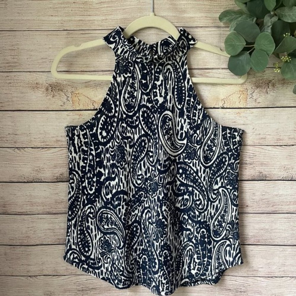 Veronica M Sleeveless Blouse    KA1-24